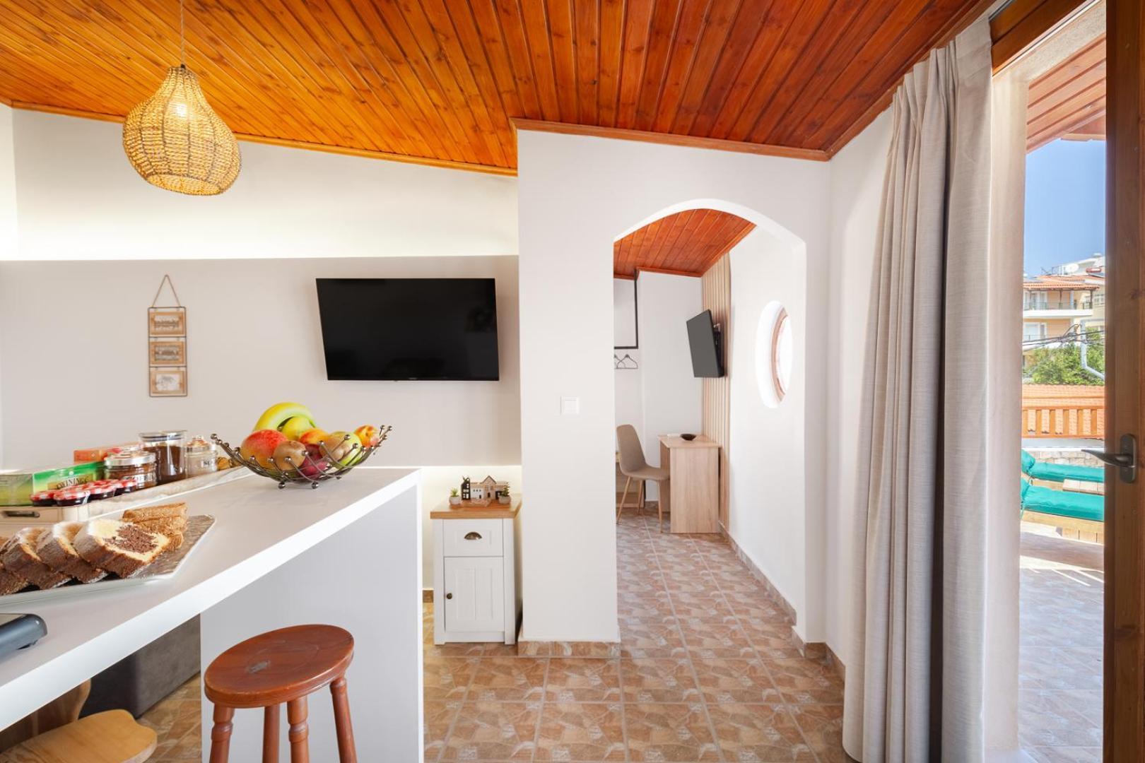 Caldera Close To The Port, Airport & Athens Rafina  Bagian luar foto